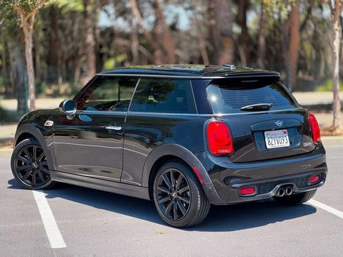 Used 2019 MINI Cooper S FWD image 10