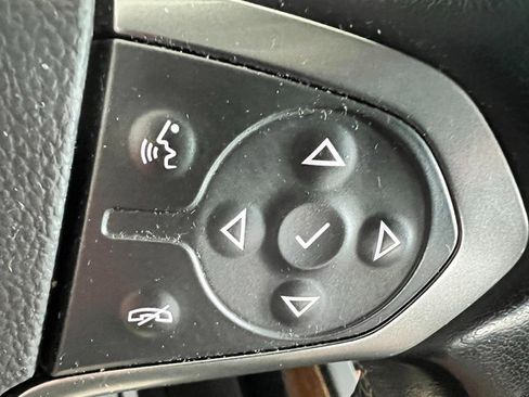 Used 2018 Chevrolet Silverado 1500 LTZ w/ LTZ Plus Package image 19