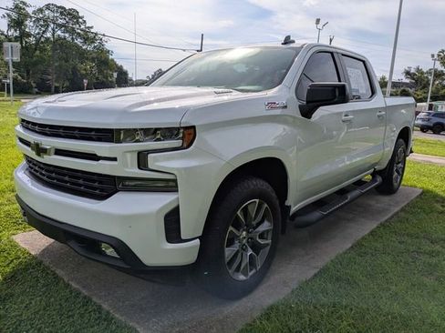 Used 2021 Chevrolet Silverado 1500 RST AWD/4WD image 4