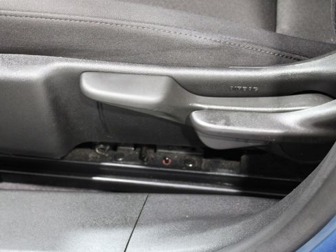 Used 2025 Chevrolet Malibu LS image 5