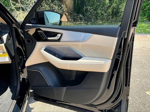 New 2025 Acura MDX w/ Technology Package image 17