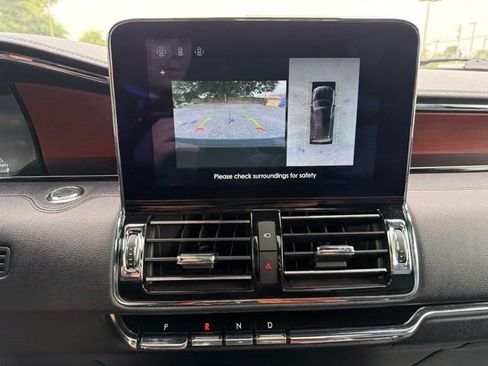 Used 2020 Lincoln Navigator Reserve AWD/4WD image 19