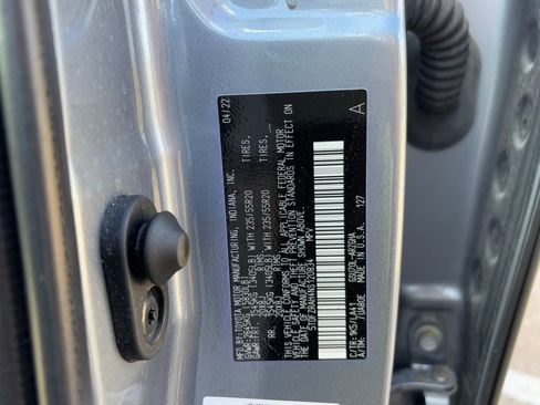 Used 2022 Toyota Highlander Platinum image 32