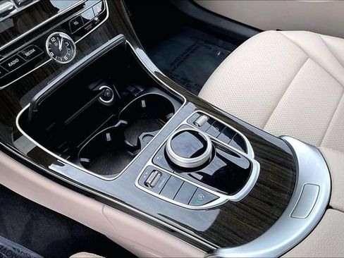 Used 2018 Mercedes-Benz C 300 4MATIC Sedan image 13