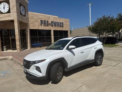 Used 2022 Hyundai Tucson Blue AWD/4WD image 2