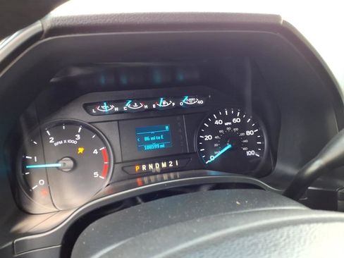 Used 2019 Ford F550 4x4 Crew Cab Super Duty w/ Power Equipment Group image 12