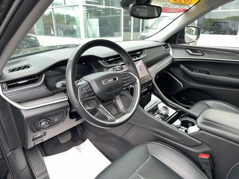 Certified 2022 Jeep Grand Cherokee Limited AWD/4WD image 15