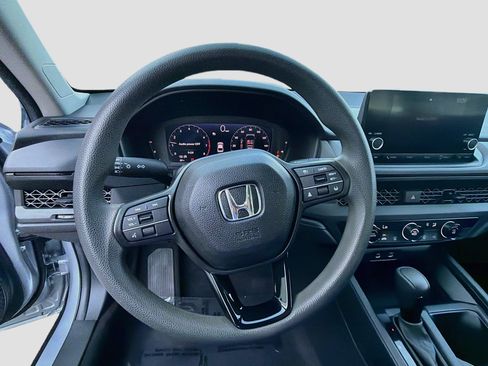 Used 2023 Honda Accord LX image 8