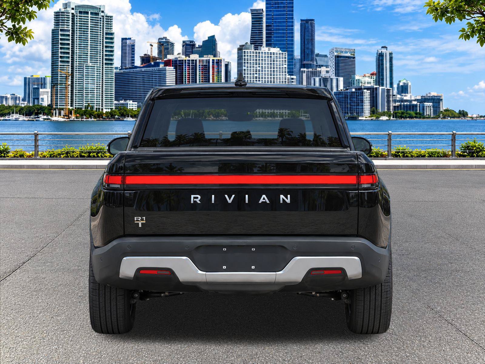 Used 2025 Rivian R1T Adventure Dual AWD/4WD image 6