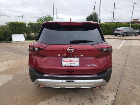 Certified 2023 Nissan Rogue Platinum w/ Platinum Premium Package FWD image 6