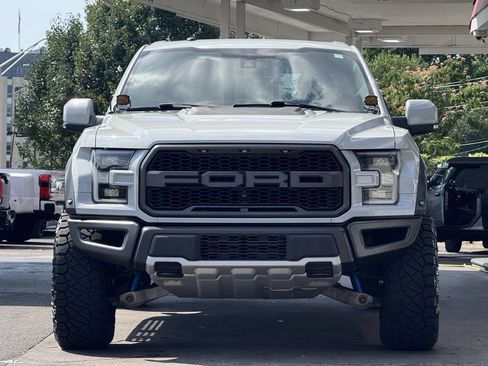 Used 2017 Ford F150 Raptor w/ Equipment Group 802A Luxury AWD/4WD image 7