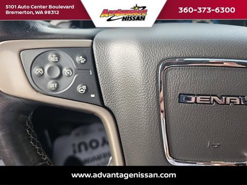 Used 2018 GMC Yukon Denali image 11
