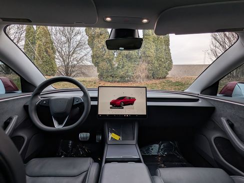 Used 2024 Tesla Model 3 Performance image 13