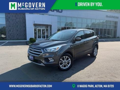 Used 2017 Ford Escape SE AWD/4WD image 1
