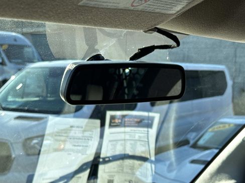 Used 2024 GMC Savana 2500 w/ Driver Convenience Package image 3