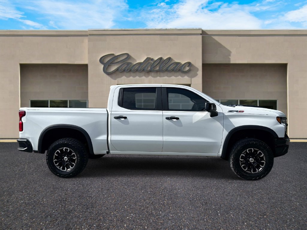 Used 2024 Chevrolet Silverado 1500 ZR2 w/ Technology Package AWD/4WD image 7