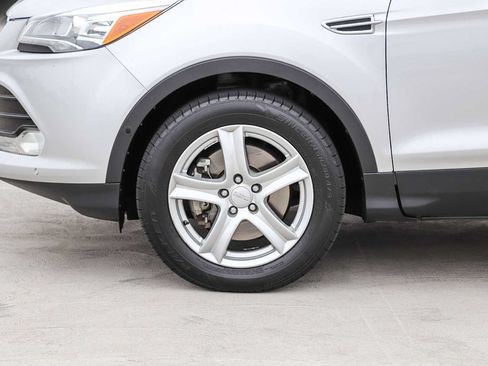 Used 2013 Ford Escape Titanium w/ Parking Technology Pkg AWD/4WD image 12
