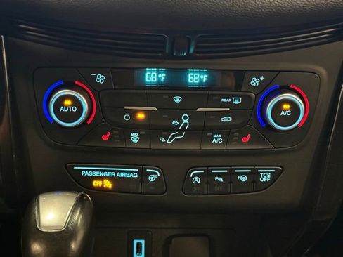 Used 2018 Ford Escape Titanium FWD image 28