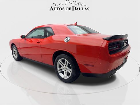 Used 2023 Dodge Challenger SXT w/ Plus Package image 9