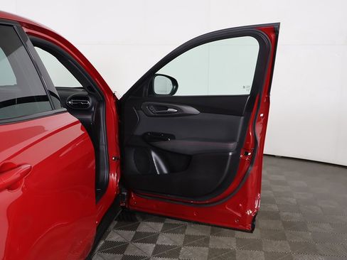 Used 2024 Dodge Hornet GT w/ GT Blacktop Package image 17