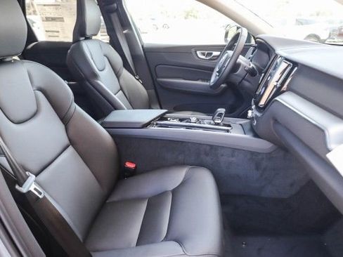 New 2025 Volvo XC60 B5 Core w/ Protection Package Premier image 18
