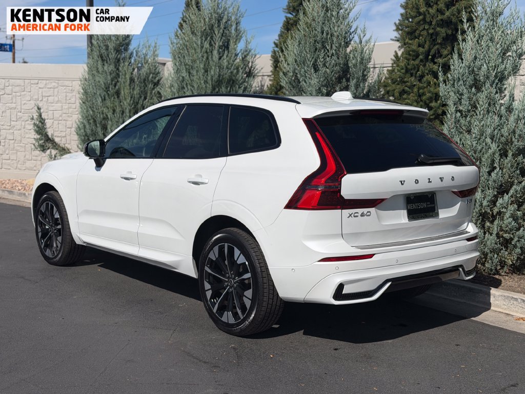 Used 2026 Volvo XC60 B5 Plus AWD/4WD image 5