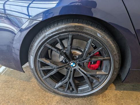 Used 2021 BMW M550i xDrive w/ Dynamic Handling Package image 9