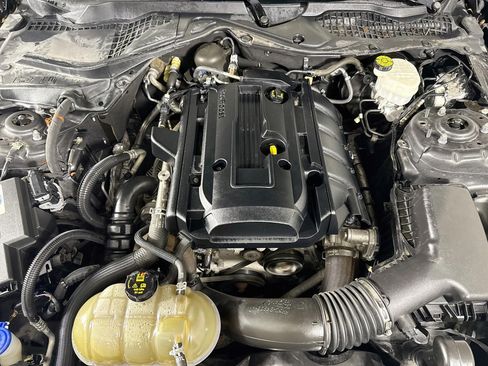 Used 2020 Ford Mustang Coupe RWD image 37