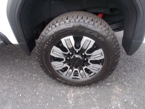 New 2026 GMC Sierra 2500 Denali image 10