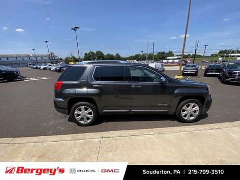 Used 2017 GMC Terrain SLT w/ Open Road Package AWD/4WD image 5