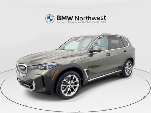 New 2026 BMW X5 xDrive40i AWD/4WD image 1