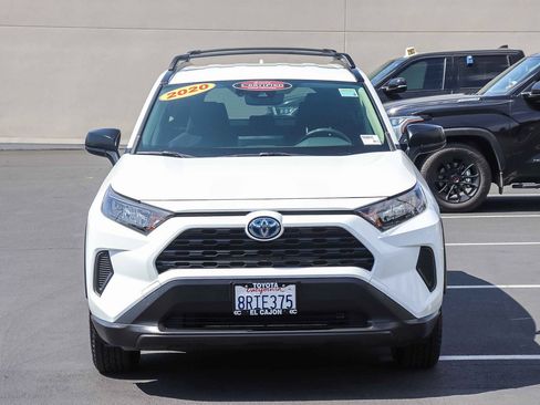 Certified 2020 Toyota RAV4 LE w/ Carpet Mat Package AWD/4WD image 2