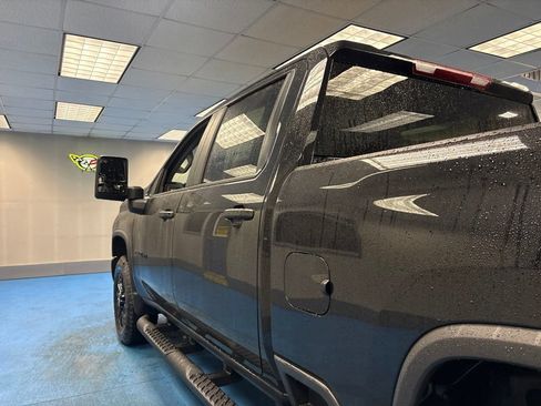 New 2026 Chevrolet Silverado 2500 Custom w/ Custom Value Package AWD/4WD image 17