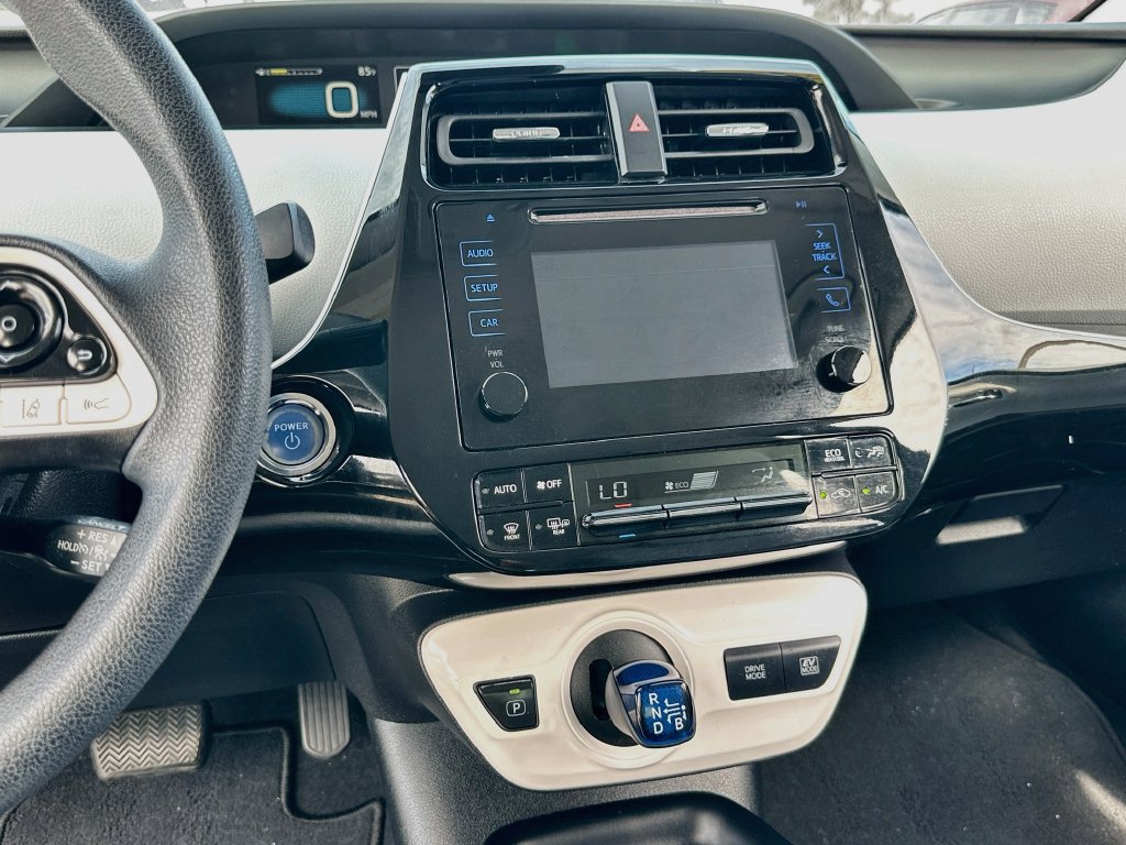 Used 2018 Toyota Prius Two w/ Prius Two Safety Plus Package FWD image 14