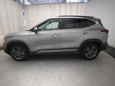 Used 2023 Kia Seltos S AWD/4WD image 25