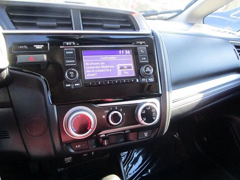 Used 2015 Honda Fit LX image 11