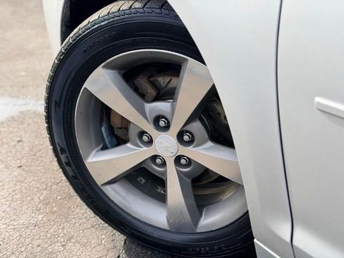 Used 2012 Chevrolet Malibu LT image 22