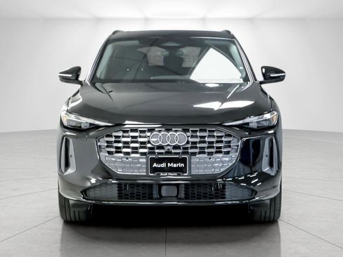 New 2025 Audi Q5 Premium image 8