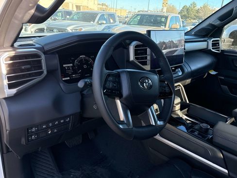 New 2026 Toyota Tundra Platinum image 7