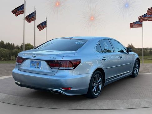 Used 2013 Lexus LS 460 AWD image 7