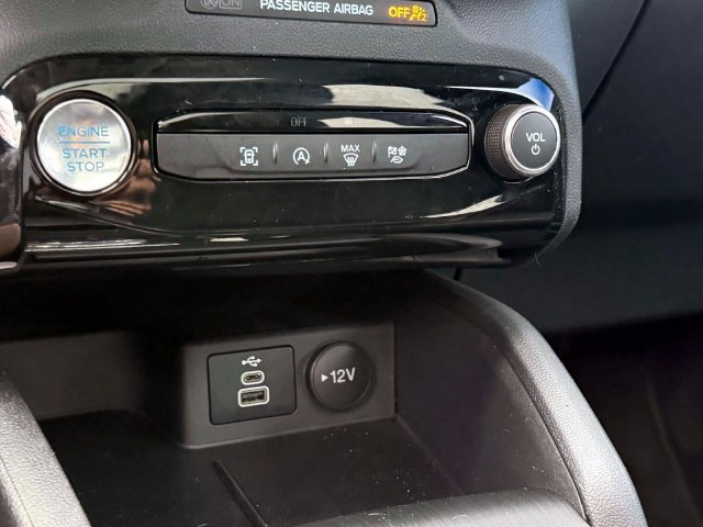 Used 2024 Ford Escape Active w/ Tech Pack #1 AWD/4WD image 29