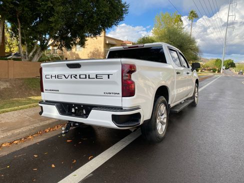 Used 2024 Chevrolet Silverado 1500 Custom w/ LPO, Dark Essentials Package image 4