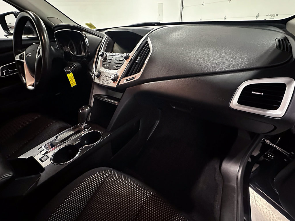 Used 2016 GMC Terrain SLE w/ Chrome Edition AWD/4WD image 25