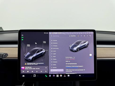 Used 2022 Tesla Model Y Performance AWD/4WD image 27