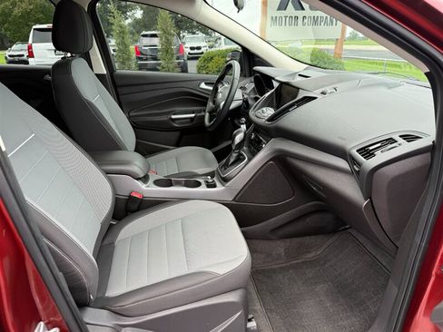 Used 2014 Ford Escape SE w/ Equipment Group 201A AWD/4WD image 12