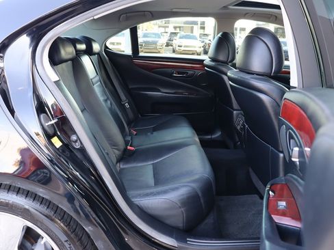 Used 2010 Lexus LS 460 image 39