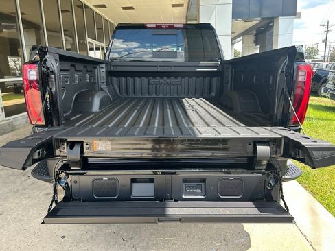Used 2026 GMC Sierra 2500 Denali Ultimate AWD/4WD image 14