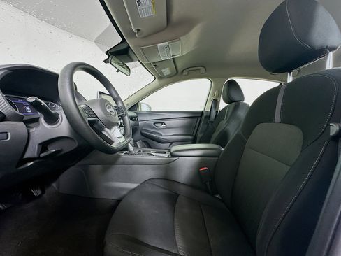 Used 2024 Nissan Sentra SV image 13