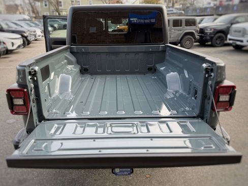 New 2026 Jeep Gladiator Mojave w/ Safety Group image 28