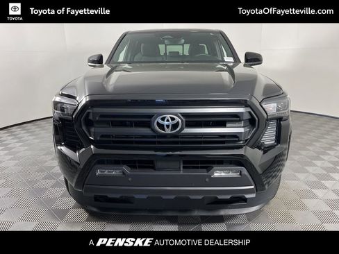 Certified 2025 Toyota Tacoma SR5 w/ SR5 Upgrade Package AWD/4WD image 16